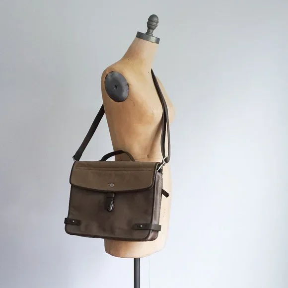 NWOT Skagen water resistant canvas messenger bag / briefcase - Picture 4 of 11